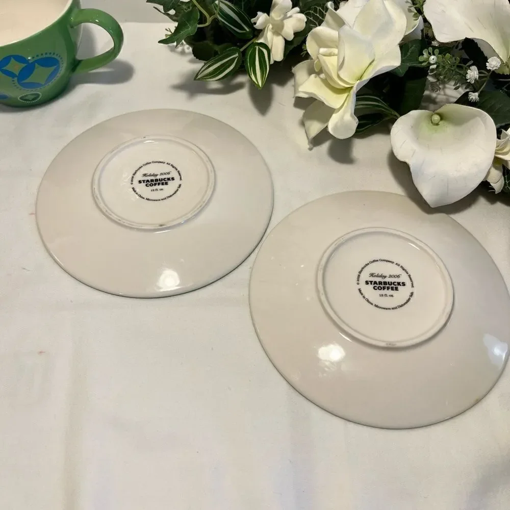 Set 2006 Holiday Starbucks Mugs w/Plates (Green)